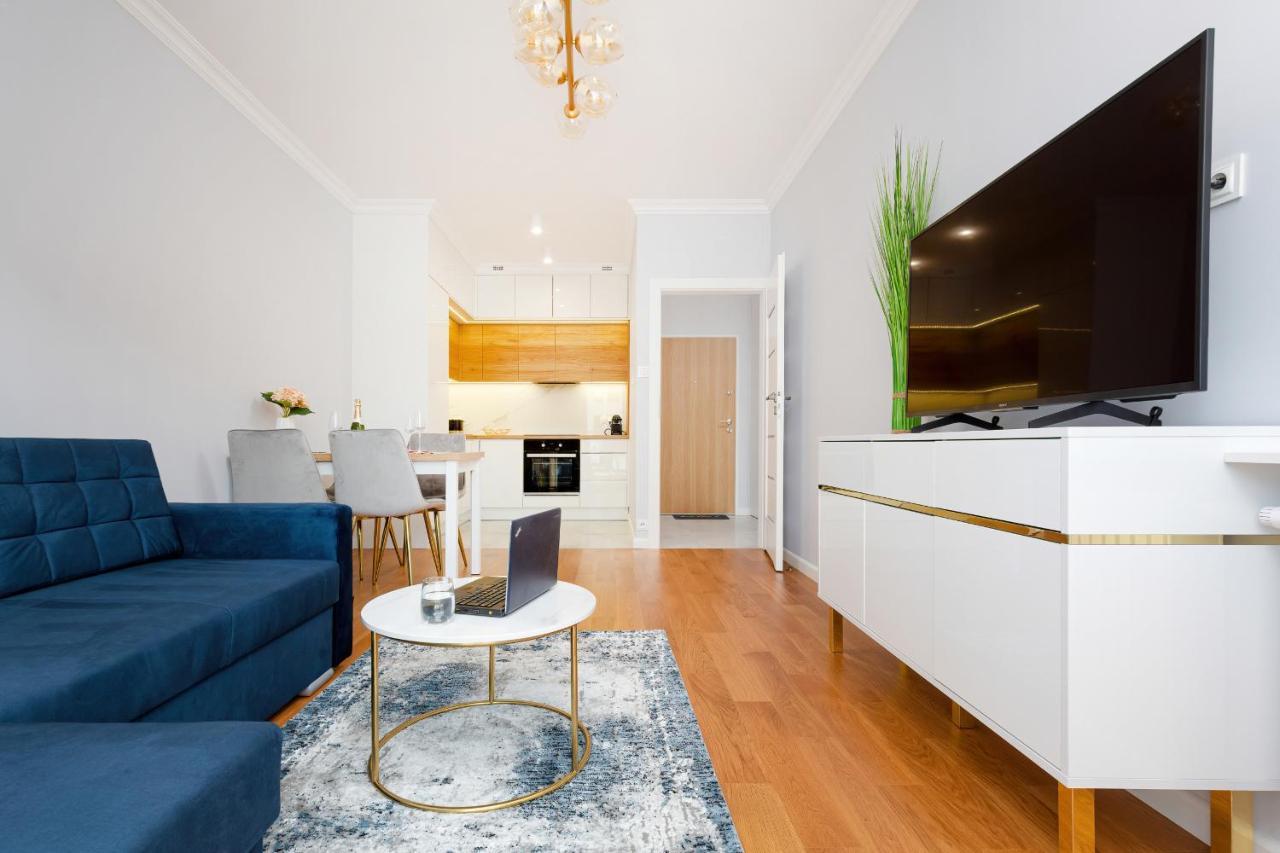 Apartament Dom Przy Okrzei By Renters Prestige Varsovie Extérieur photo