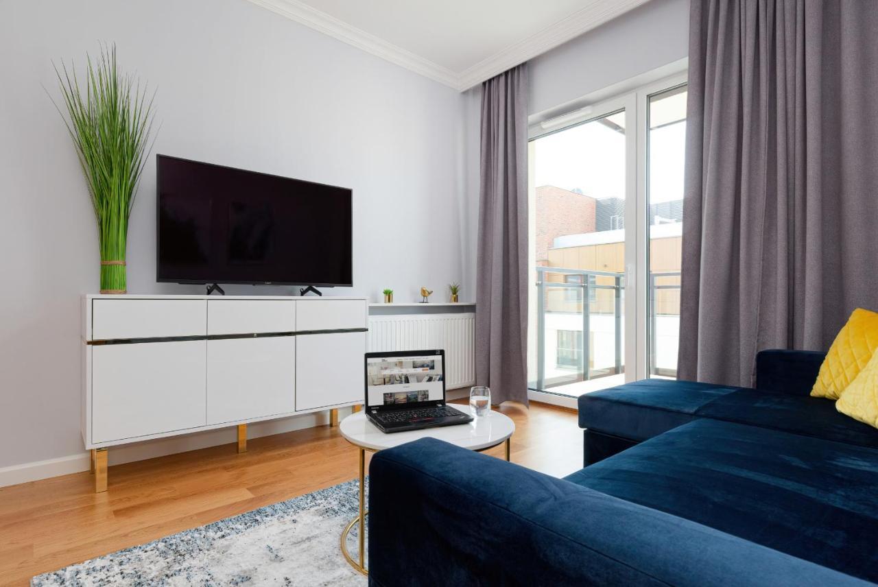 Apartament Dom Przy Okrzei By Renters Prestige Varsovie Extérieur photo